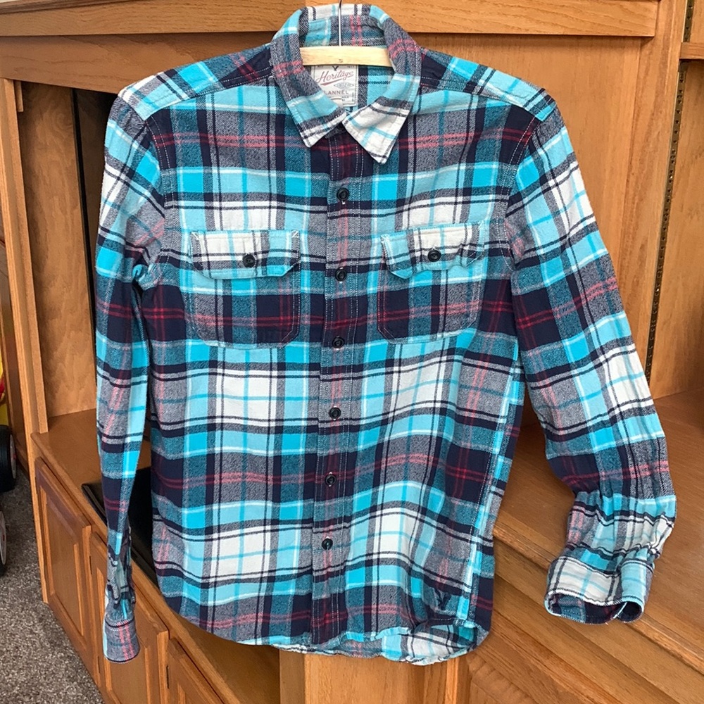 Nice American Eagle flannel